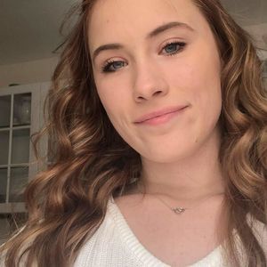 Meet your Posher, Annie